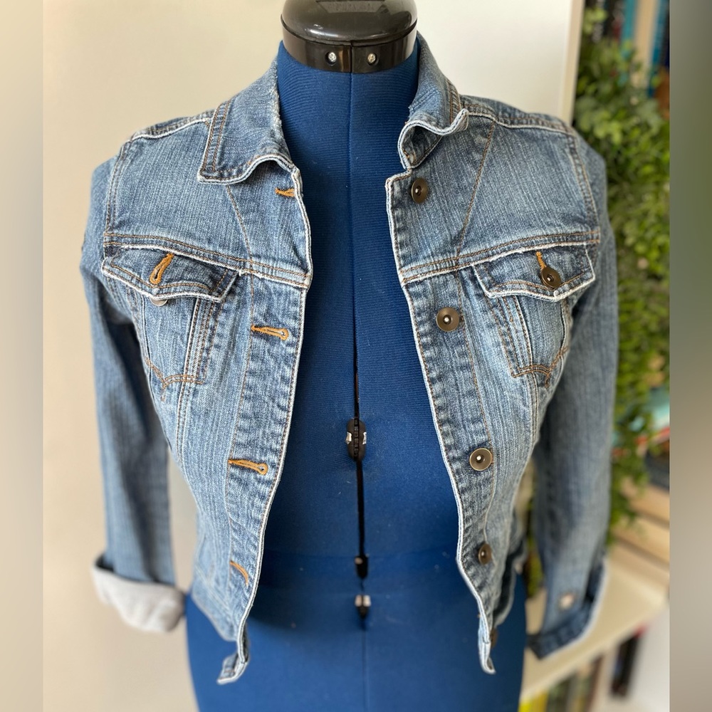 Lilu Jean jacket, distressed metal buttons size XS